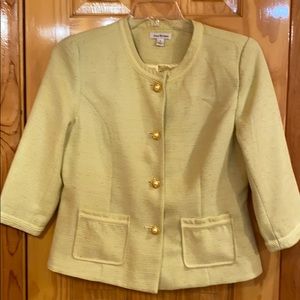 Yellow jacket size 8